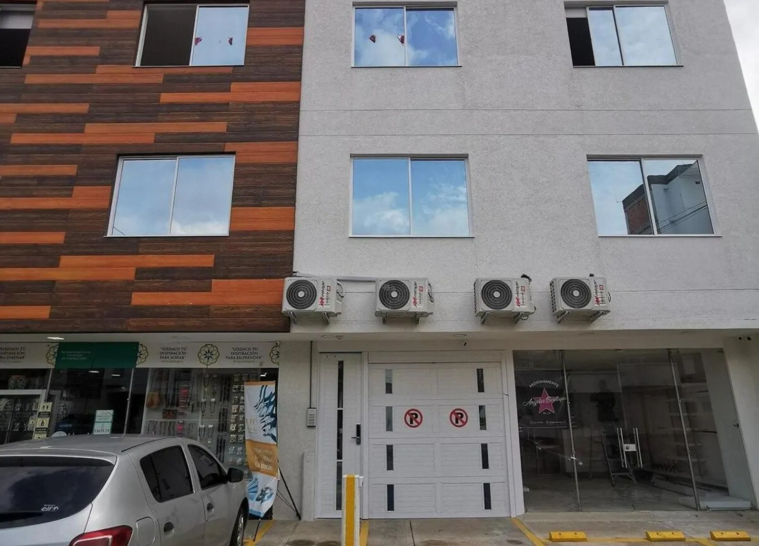 Moderno Edifico En El Sur De Cali Lejlighed